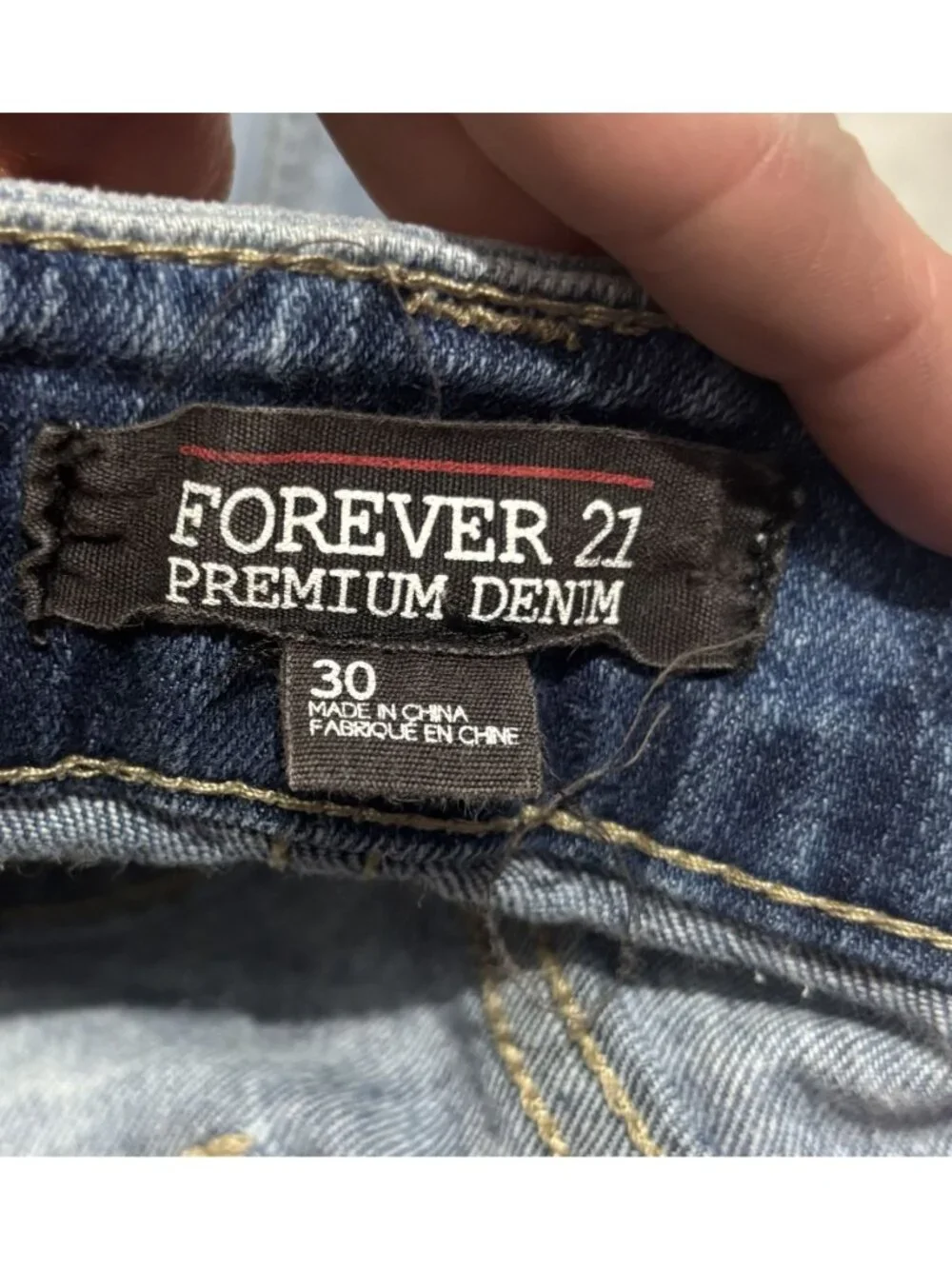 Forever 21 Premium Denim Distressed High-Rise Shorts Silver Heart Details Size 3